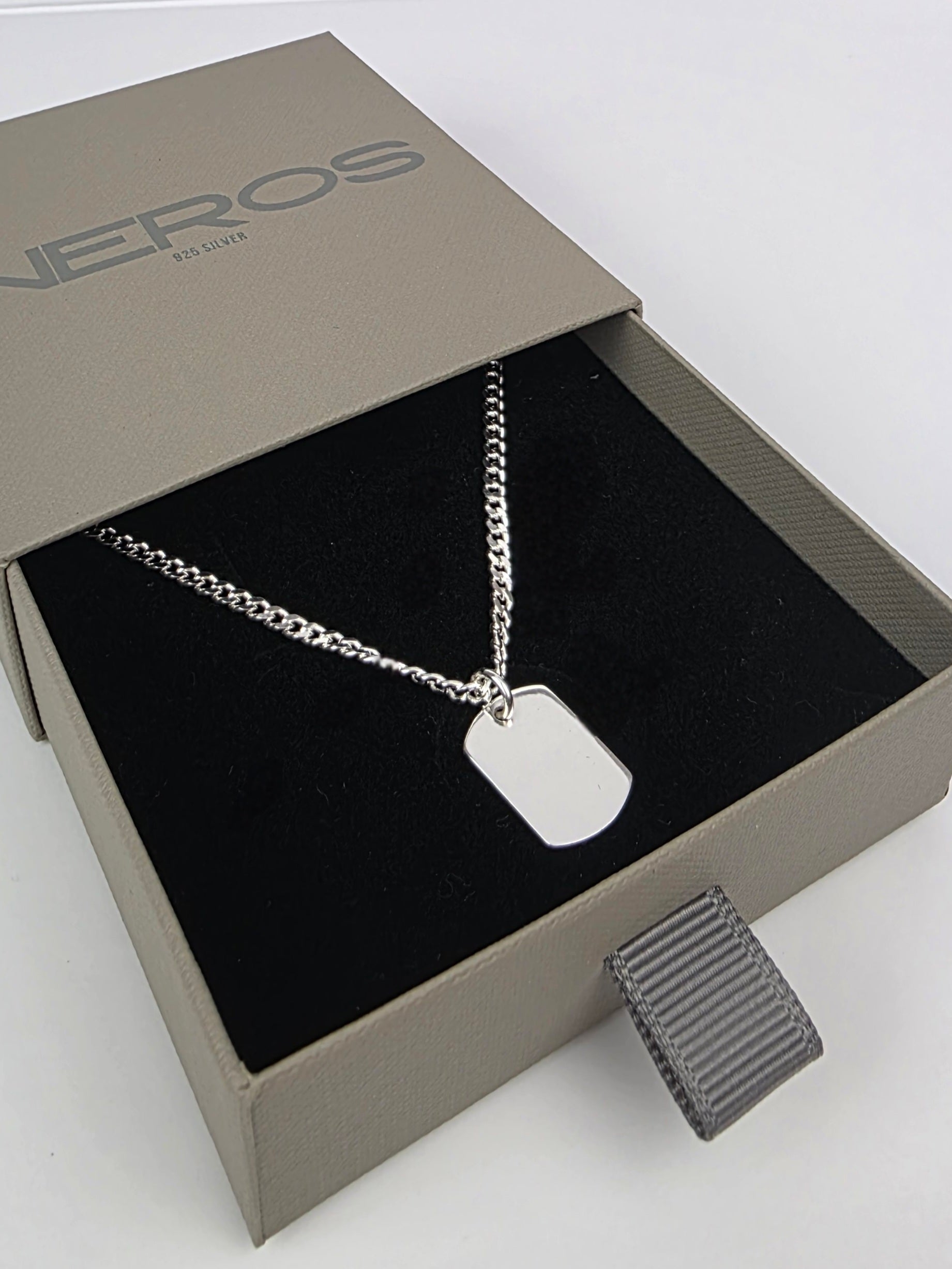 COLAR NEROS